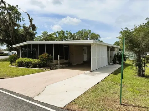 139 Royal Palm Drive Leesburg FL 34748