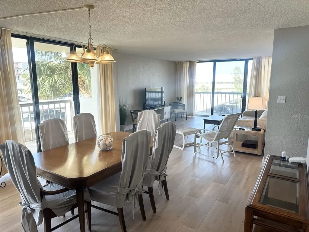 400 Island Way Clearwater Beach FL 33767