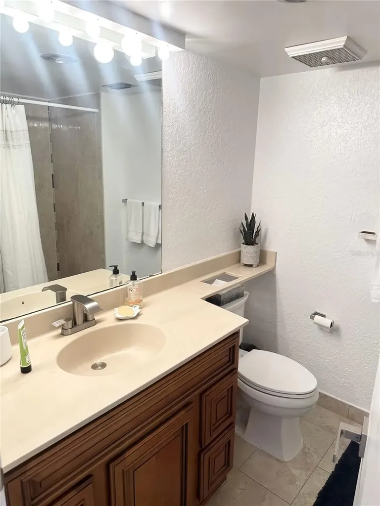 400 Island Way Clearwater Beach FL 33767
