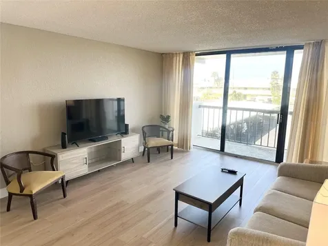400 Island Way Clearwater Beach FL 33767