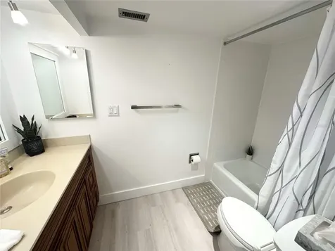 400 Island Way Clearwater Beach FL 33767