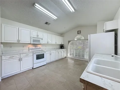 3684 Eversholt Street Clermont FL 34711