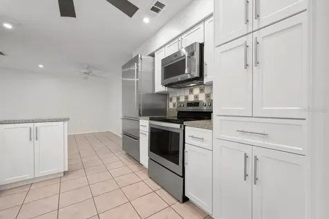 5523 Scotia Place Sarasota FL 34231