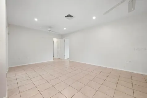 5523 Scotia Place Sarasota FL 34231