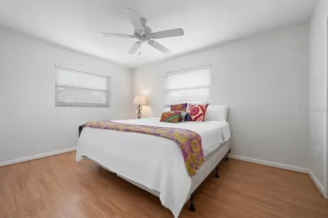 5523 Scotia Place Sarasota FL 34231
