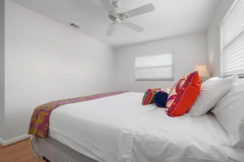 5523 Scotia Place Sarasota FL 34231
