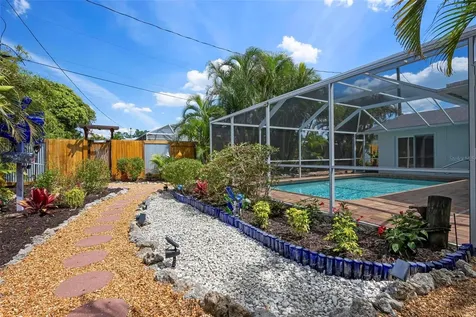 5523 Scotia Place Sarasota FL 34231