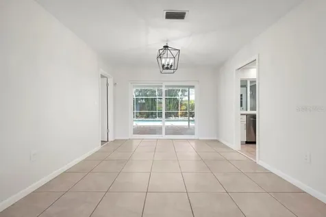 5523 Scotia Place Sarasota FL 34231