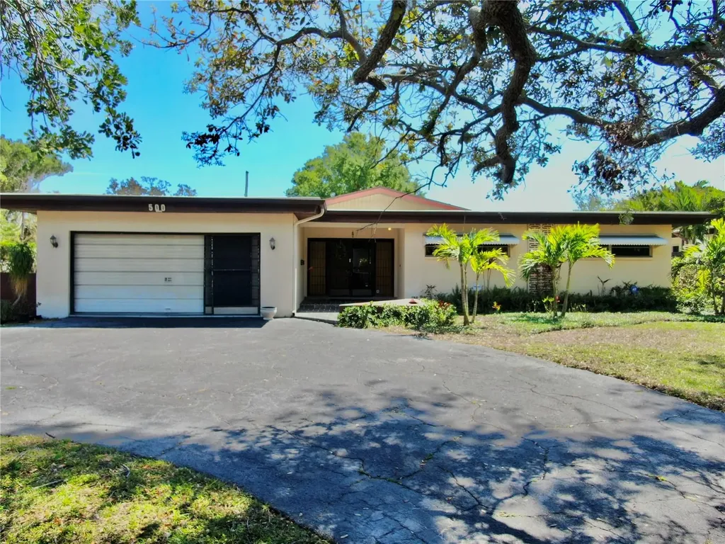 500 Oleander Way S St Petersburg FL 33707
