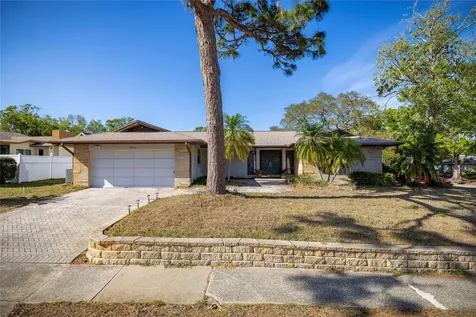 2932 Sweetgum Way S Clearwater FL 33761