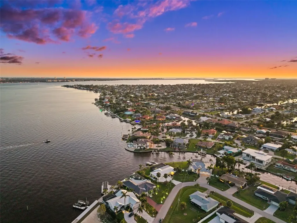 1600 Edith Esplanade Cape Coral FL 33904