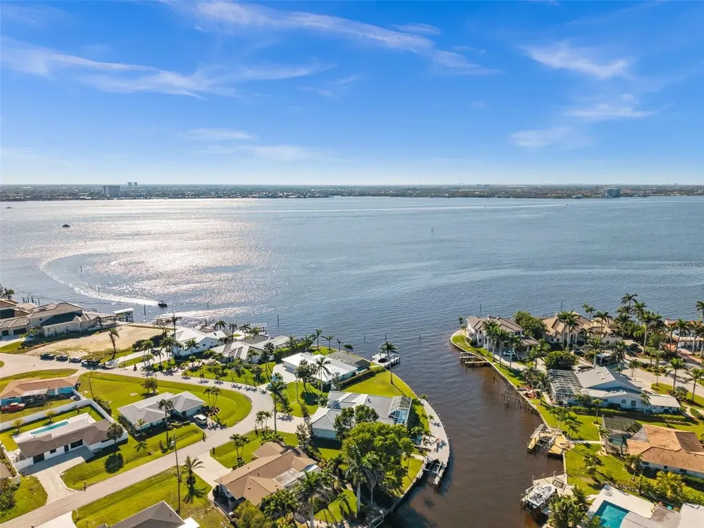 1600 Edith Esplanade Cape Coral FL 33904