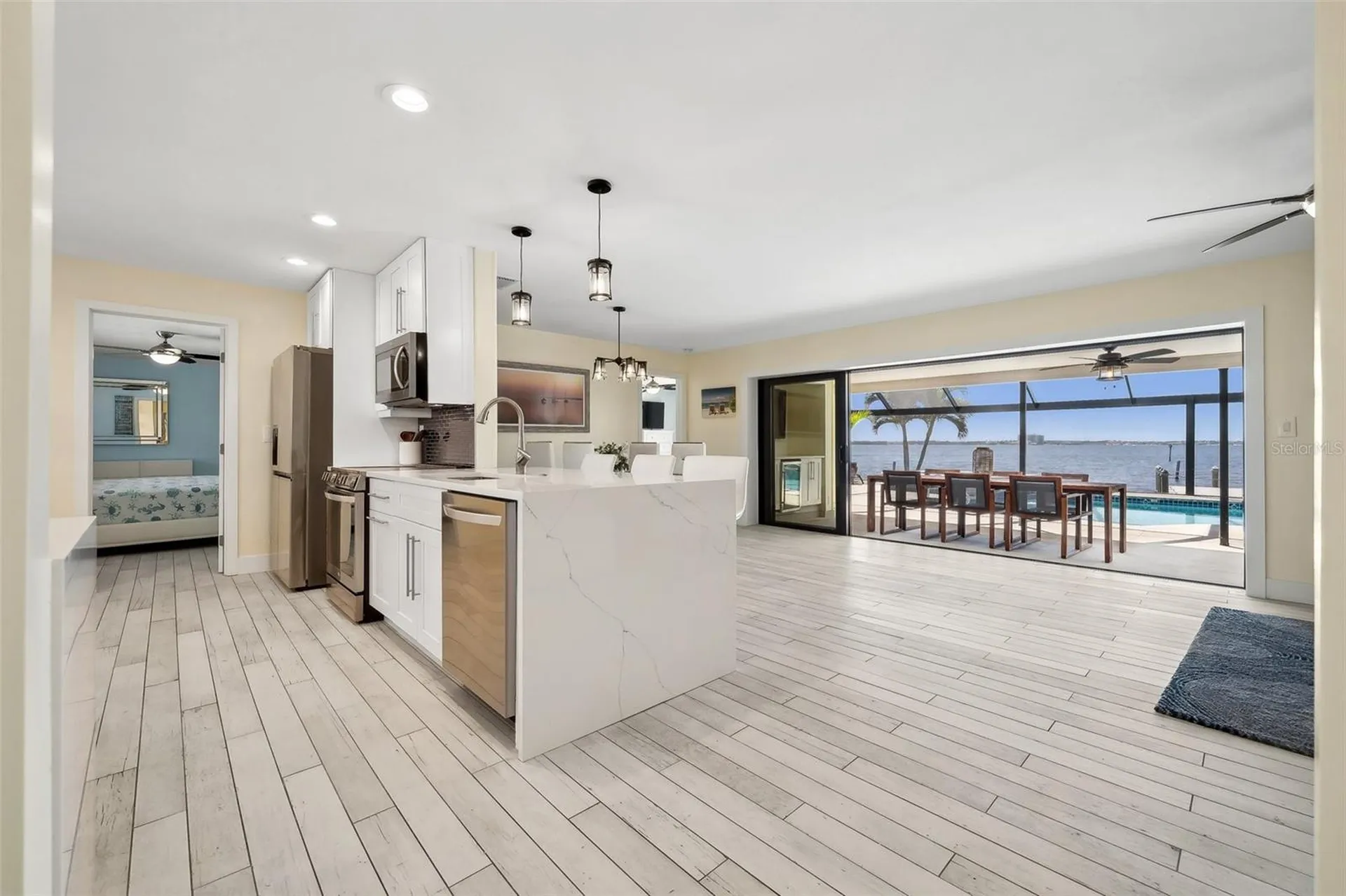 1600 Edith Esplanade Cape Coral FL 33904