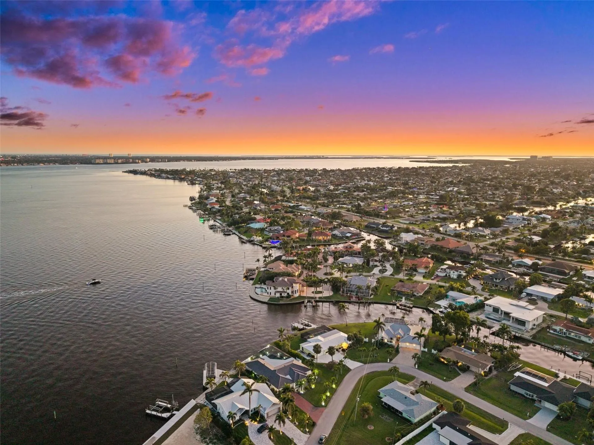 1600 Edith Esplanade Cape Coral FL 33904