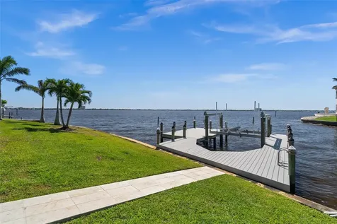 1600 Edith Esplanade Cape Coral FL 33904