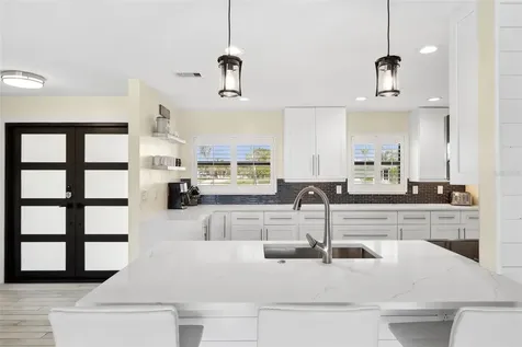 1600 Edith Esplanade Cape Coral FL 33904