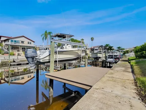 6241 Bayside Drive New Port Richey FL 34652