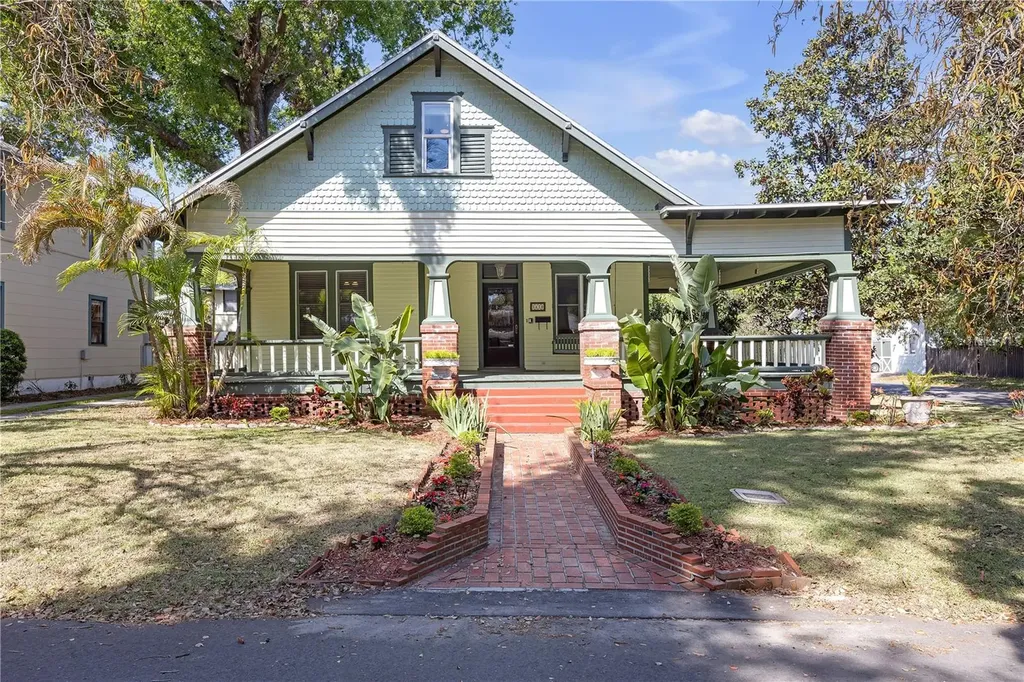 5410 N Seminole Avenue Tampa FL 33604
