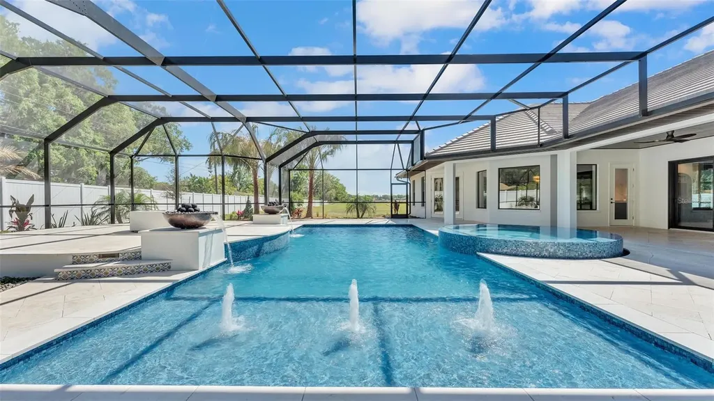 5472 Shoreview Drive Lakeland FL 33809