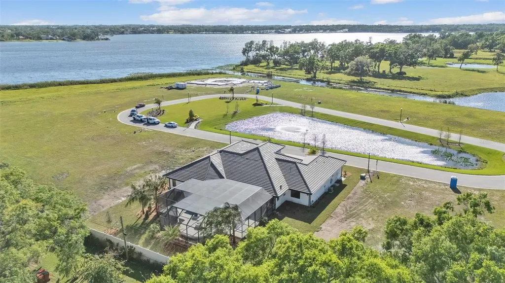 5472 Shoreview Drive Lakeland FL 33809