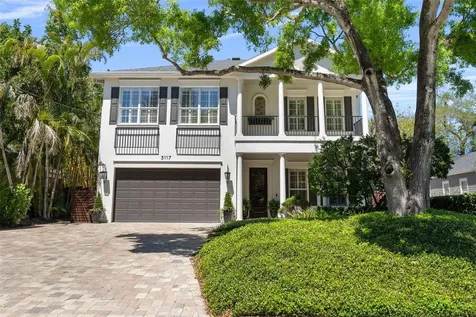 3117 W Lawn Avenue Tampa FL 33611