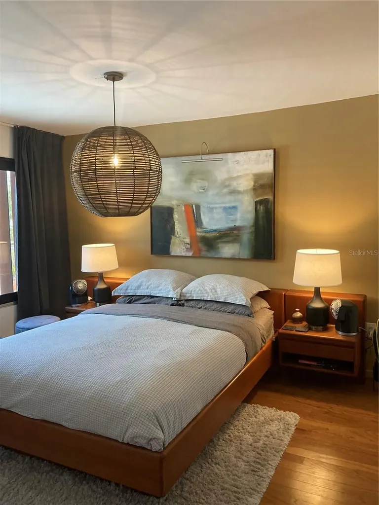 4408 Midnight Pass Road Sarasota FL 34242