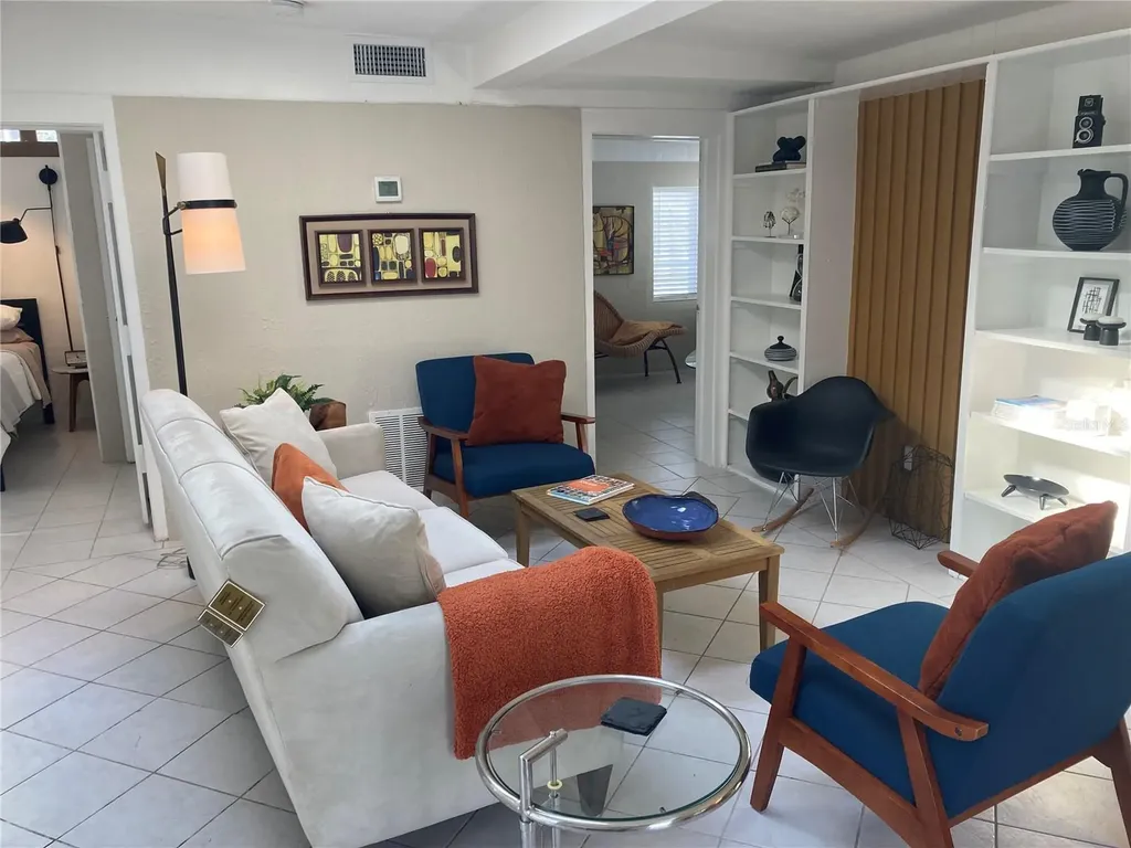 4408 Midnight Pass Road Sarasota FL 34242