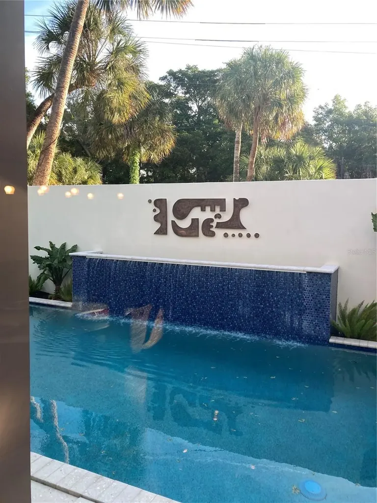 4408 Midnight Pass Road Sarasota FL 34242