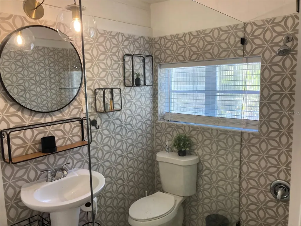 4408 Midnight Pass Road Sarasota FL 34242