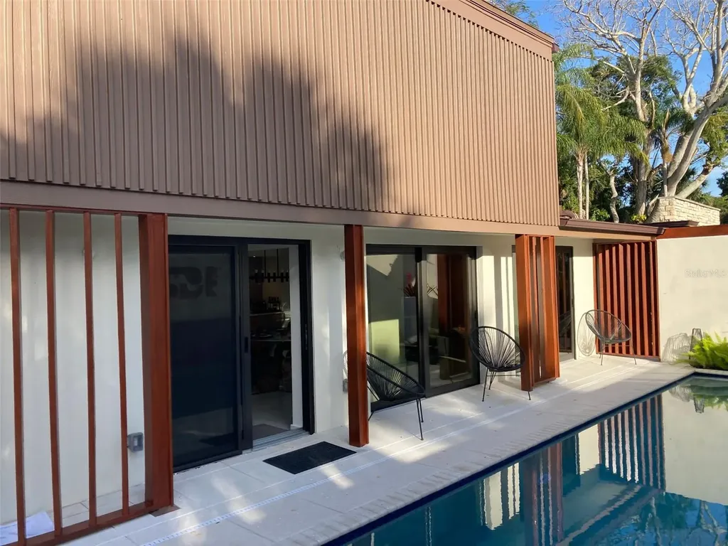 4408 Midnight Pass Road Sarasota FL 34242