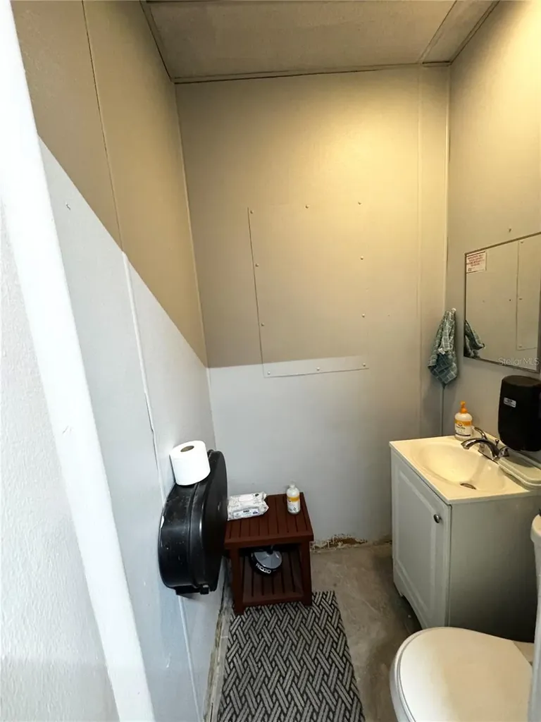 3090 Bee Ridge Road Sarasota FL 34239