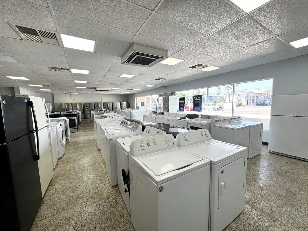 3090 Bee Ridge Road Sarasota FL 34239