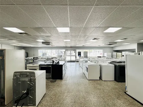 3090 Bee Ridge Road Sarasota FL 34239