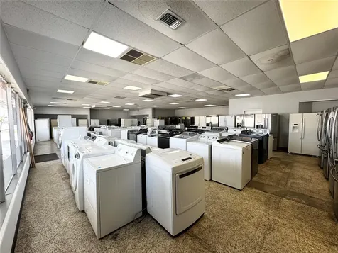 3090 Bee Ridge Road Sarasota FL 34239