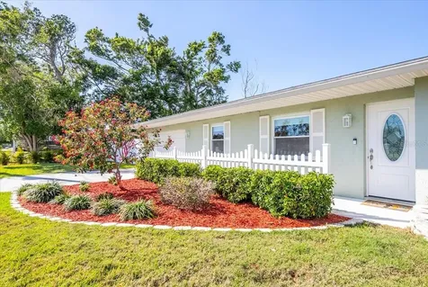 8208 17th Avenue NW Bradenton FL 34209