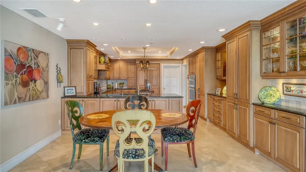 2450 Harbourside Drive Longboat Key FL 34228
