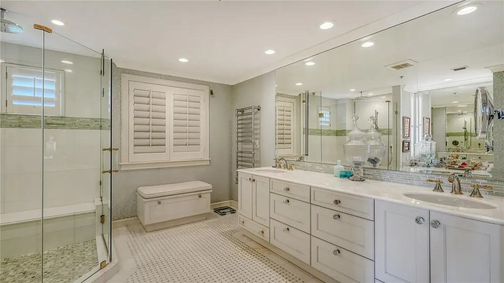 2450 Harbourside Drive Longboat Key FL 34228