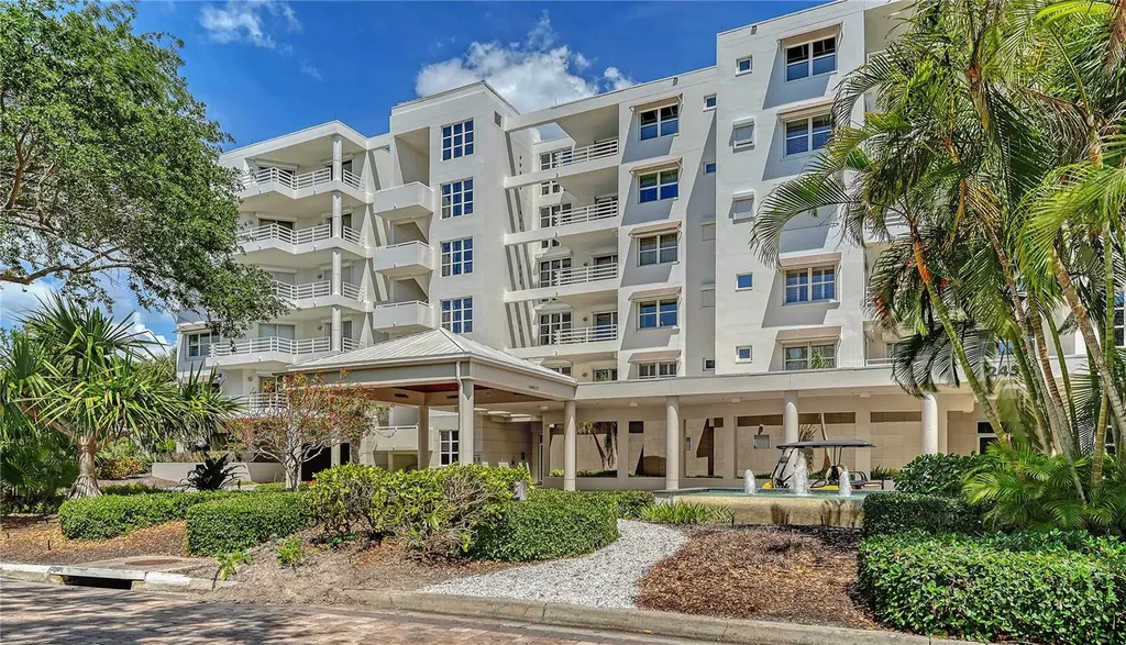 2450 Harbourside Drive Longboat Key FL 34228
