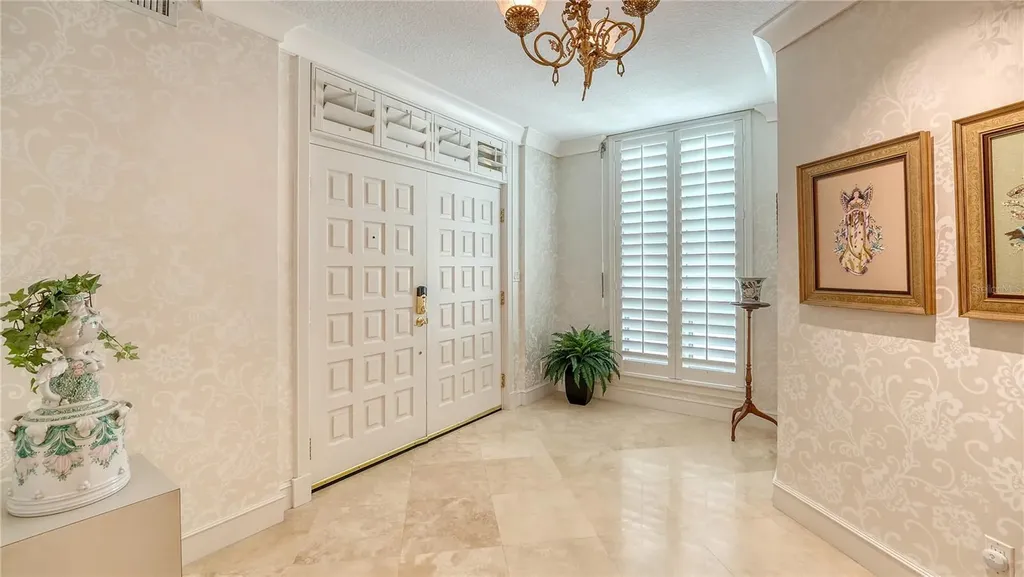 2450 Harbourside Drive Longboat Key FL 34228