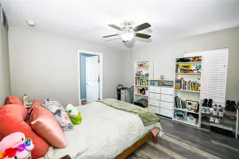 4610 Courtland Street Tampa FL 33610
