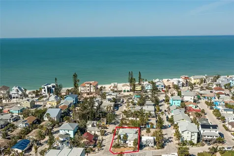 134 86th Avenue Treasure Island FL 33706