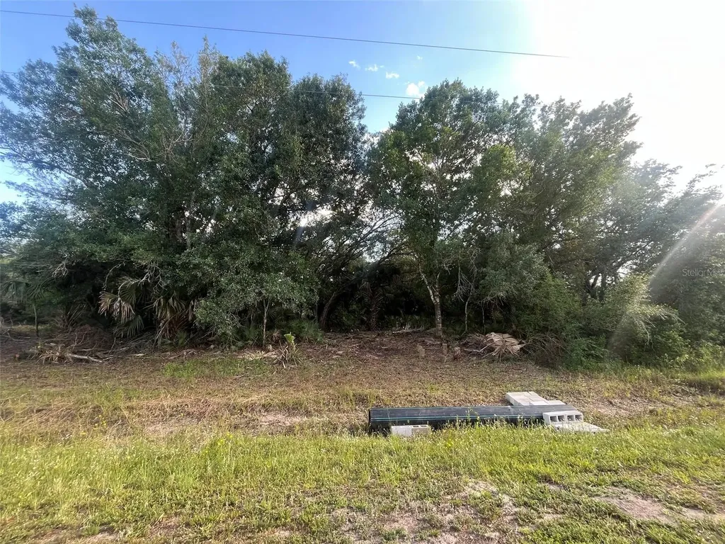 17774 NW 254th Street Okeechobee FL 34972