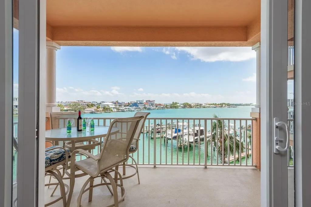 530 S Gulfview Boulevard Clearwater FL 33767