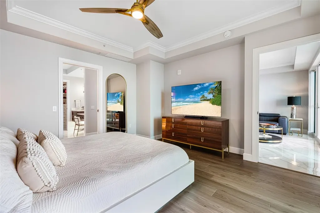 2745 1st Street Fort Myers FL 33916