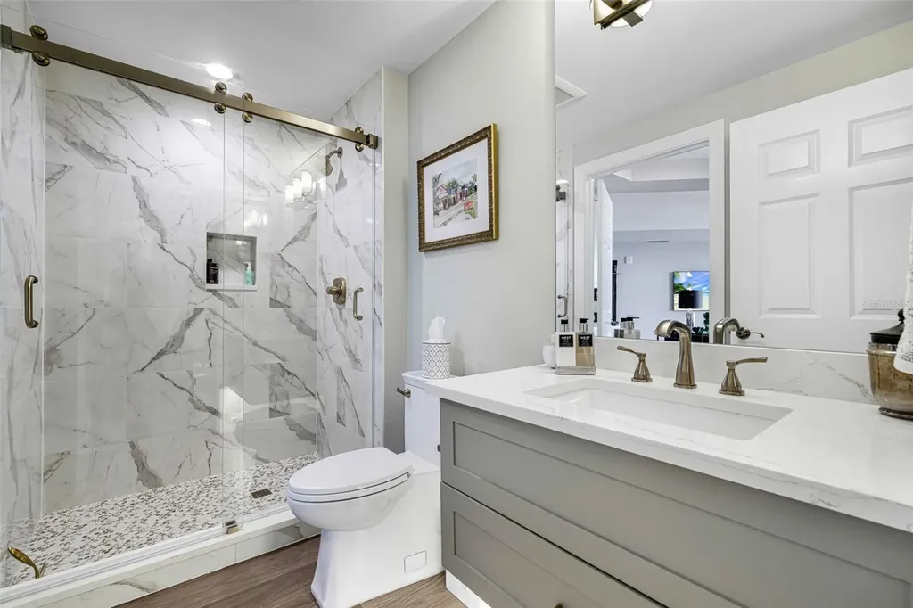 2745 1st Street Fort Myers FL 33916