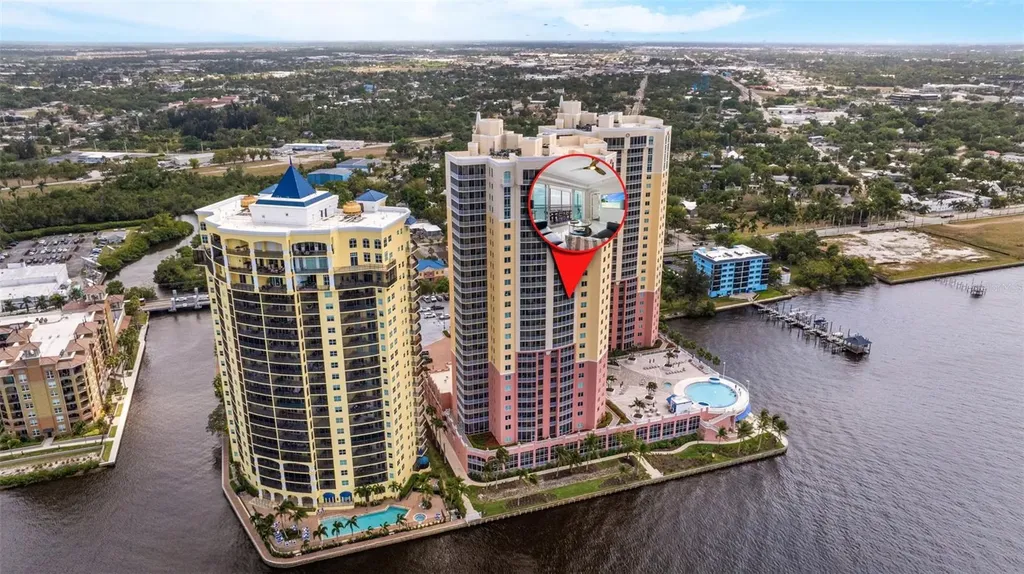 2745 1st Street Fort Myers FL 33916