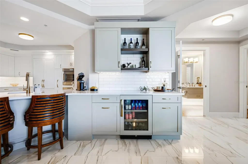 2745 1st Street Fort Myers FL 33916