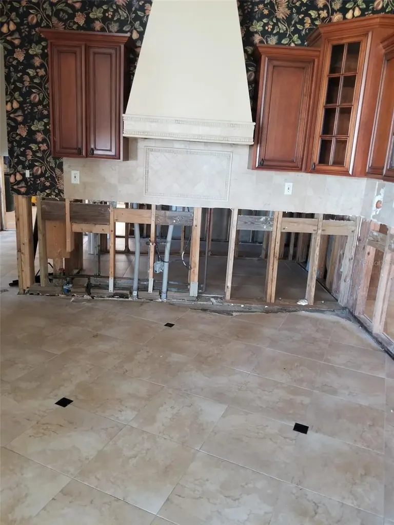 3 Paradise Lane Treasure Island FL 33706