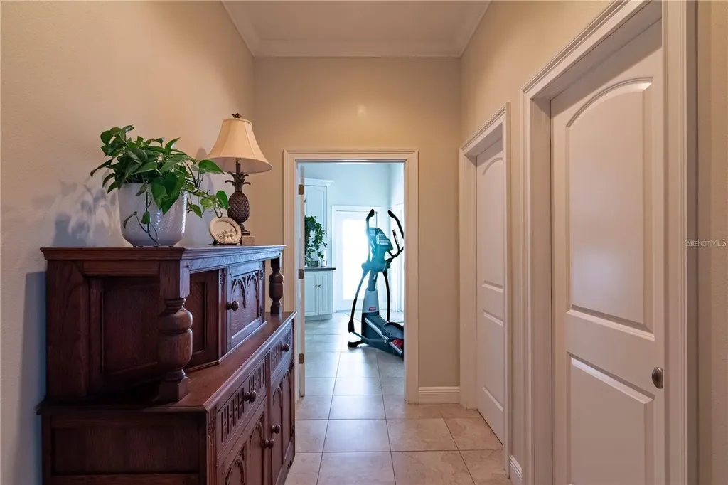3 Paradise Lane Treasure Island FL 33706