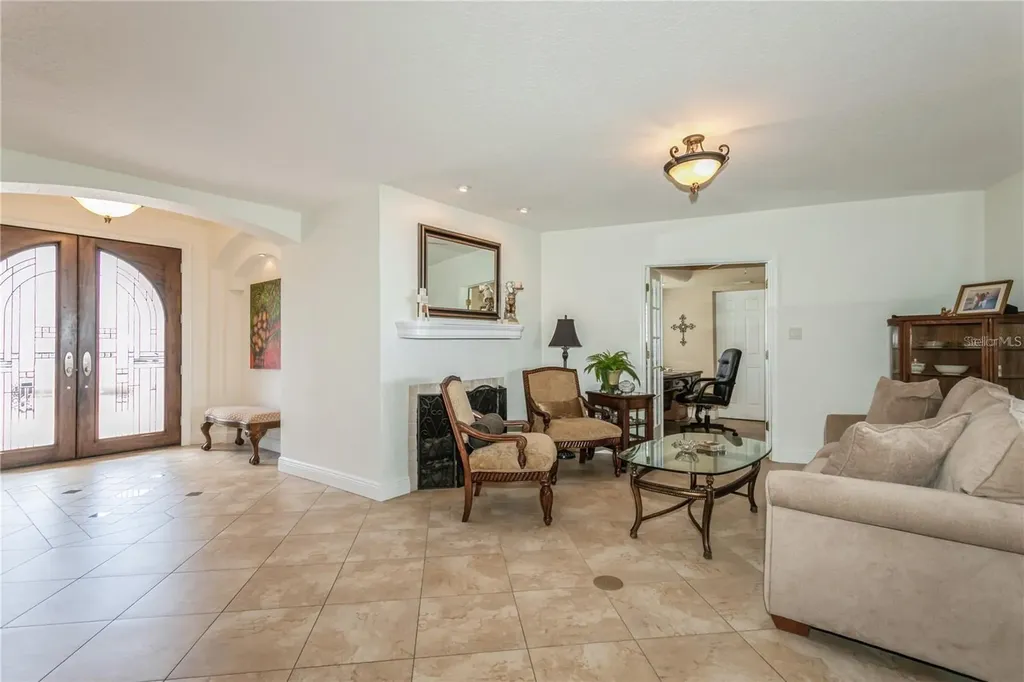 3 Paradise Lane Treasure Island FL 33706